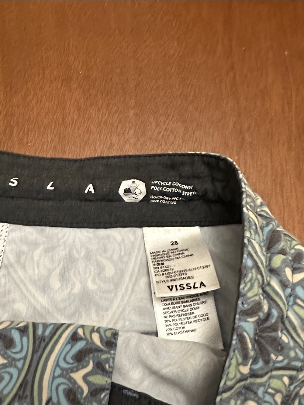 VISSLA Blue Floral-Patterned Men’s Swim Board Shorts - Picture 9 of 14